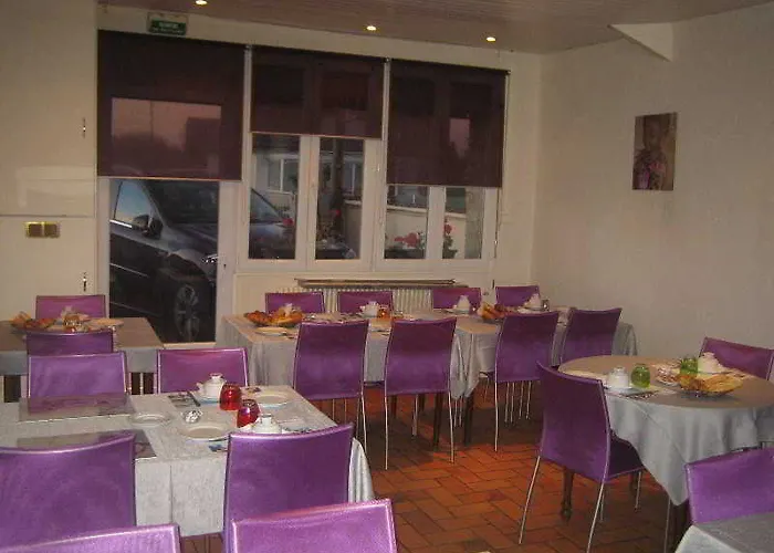 加拿大酒店 酒店