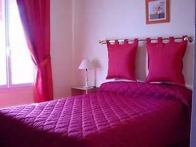 Le Canada Hotell Hermanville-sur-Mer