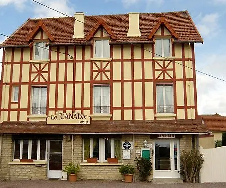 Le Canada 2*